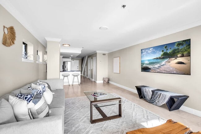 Photo - 6345 Collins Ave Unit ID1372335P