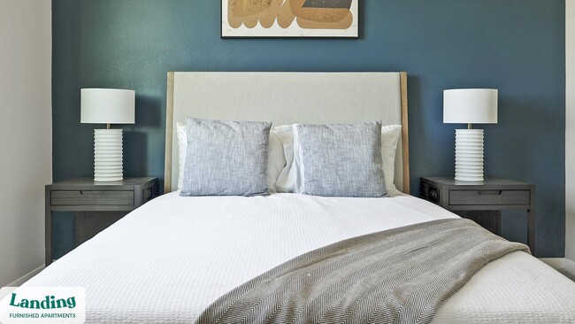 Photo - 402 W Lincoln St Unit 459