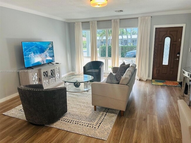 Photo - 2741 NE 53rd Ct