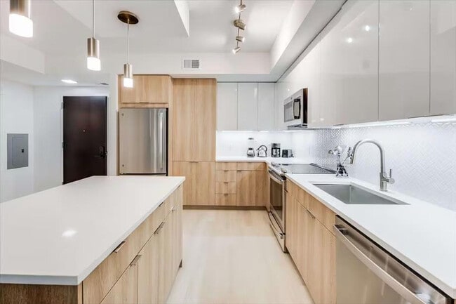 Photo - 1051 First St NE Unit ID1040081P