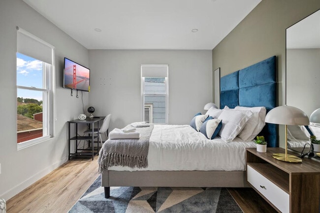 Building Photo - 154 NY-211 Unit ID1056797P