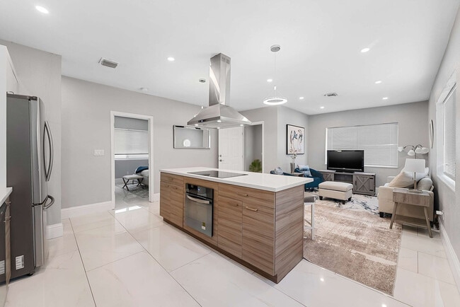 Photo - 2227 Cody St Unit SI ID1505757P