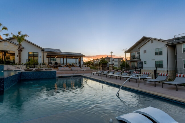 Park at Stone Oak apartments — community photo - Park at Stone Oak