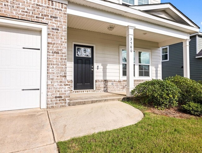 Photo - 3580 Hilltop Trl