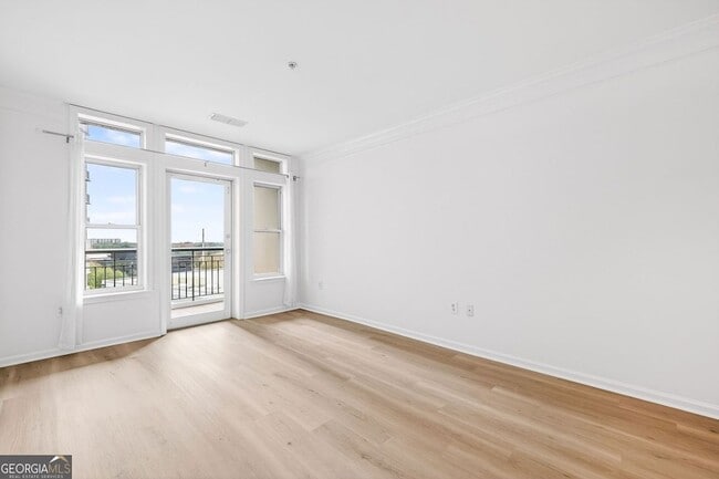 Photo - 3334 Peachtree Rd NE Unit 905