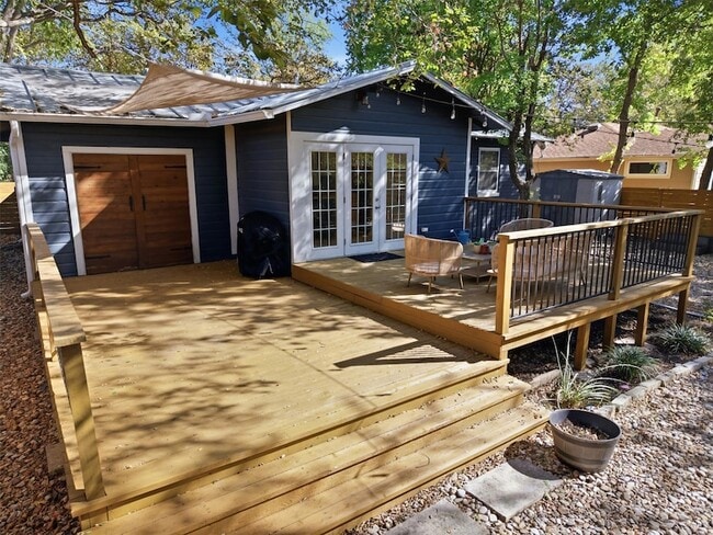 Building Photo - 5614 Shoalwood Ave