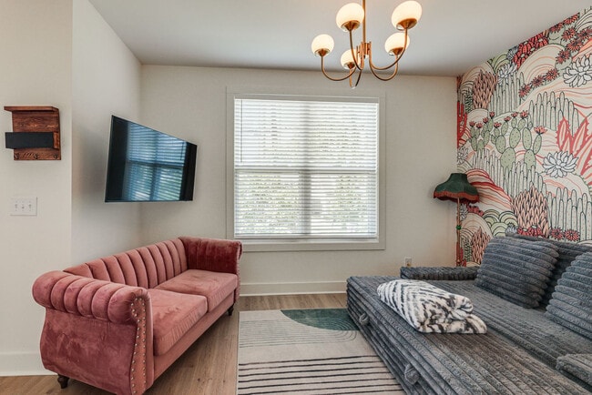 Photo - 314 Duke St Unit SI ID1588172P