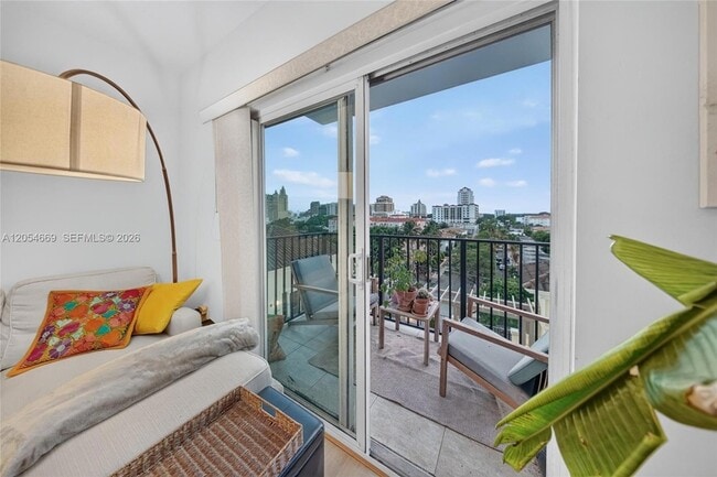 Photo - 1627 SW 37th Ave Unit 401