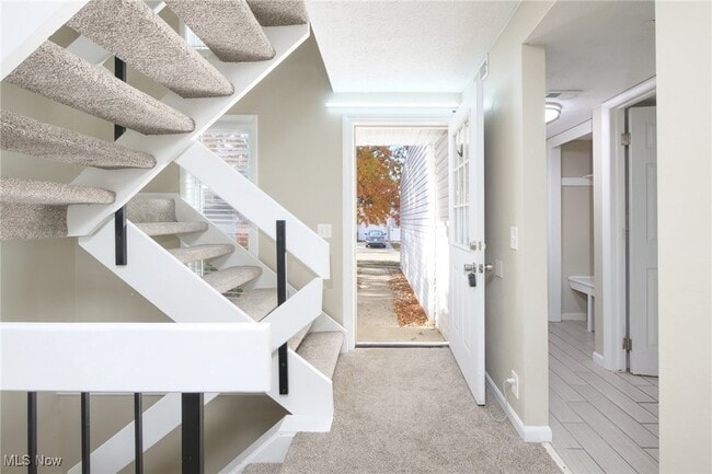 Photo - 267 Deepwood Dr