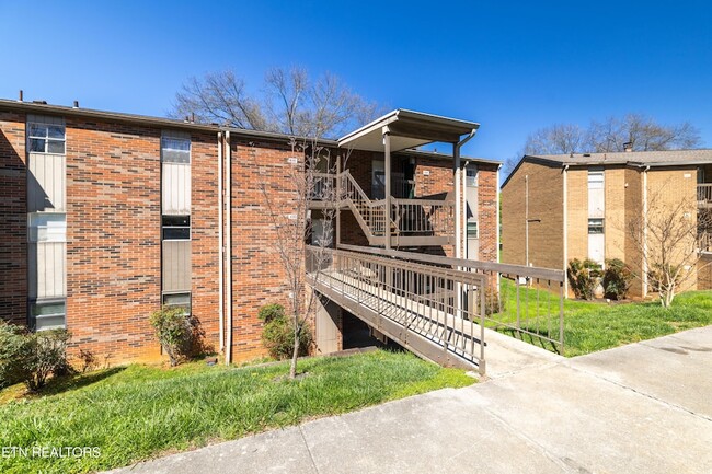 Building Photo - 431 Canberra Dr Unit 431