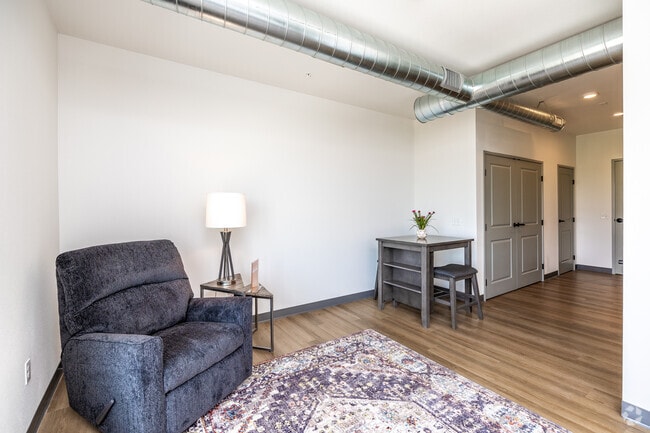 Studio - 517 SF - Uptown Village Apartments