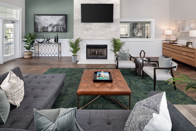 Photo - Bryant at Summerville