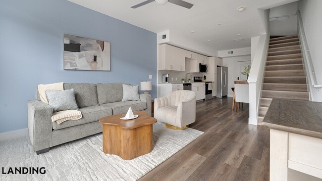 Building Photo - 6525 Ed Bluestein Blvd Unit 6212