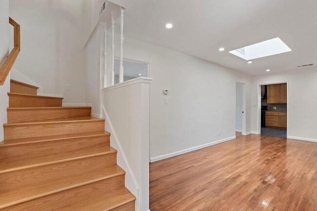 Photo - 1486 Richards Ave