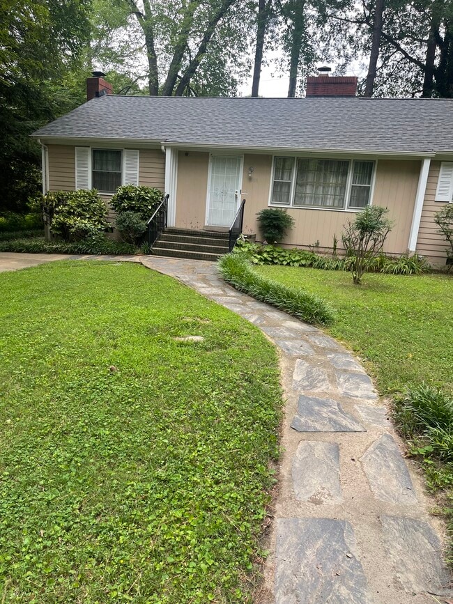 Photo - 1503 Westbury Dr - Furnished House