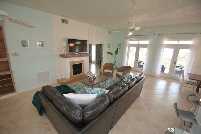 Photo - 62 Moody Dr Unit ID1261613P