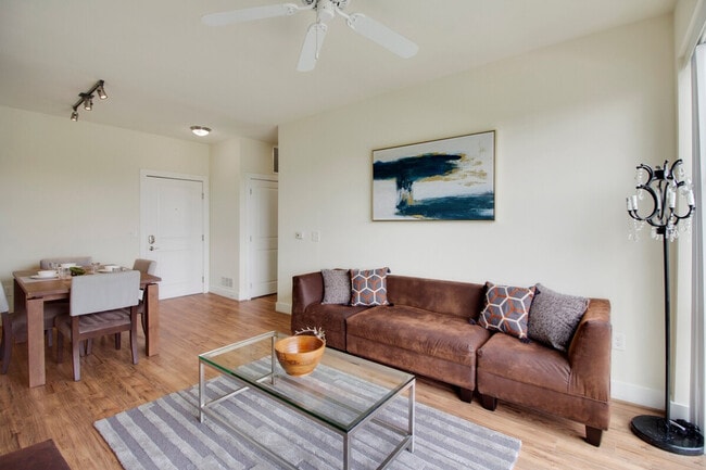 Photo - 200 S Peyton St Unit SI ID1395504P