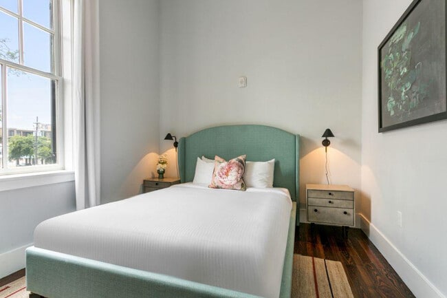 Photo - 1430 St Charles Ave Unit ID1266668P