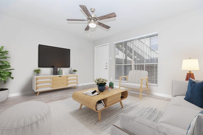 Building Photo - 21717 Inverness Forest Blvd Unit 1903