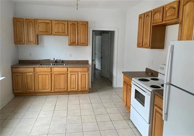 Photo - 4232 Ulloa St