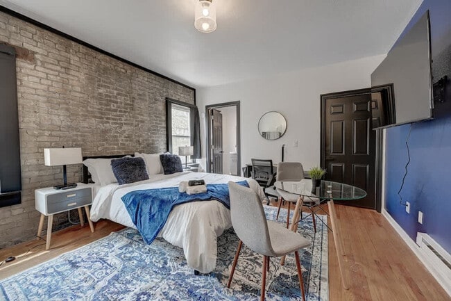 Building Photo - 1927 N Prospect Ave Unit ID1263186P