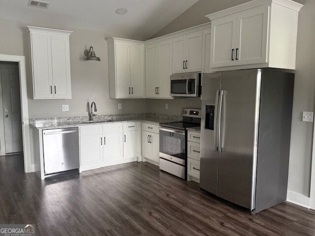 Photo - 2587 Memorial Rd