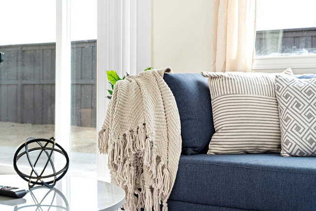 Photo - 2021 Maradona Dr Unit SI ID1228252P