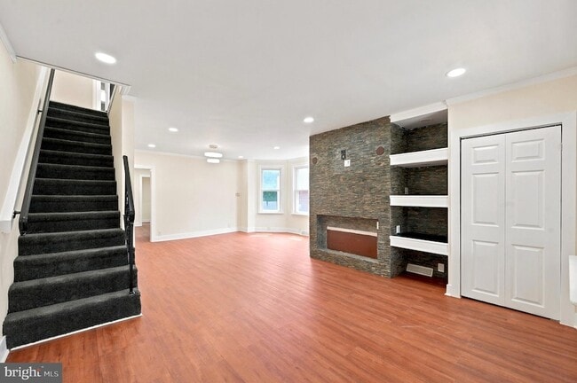 Photo - 105 Jackson Ave