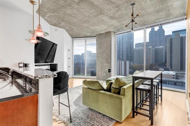 Photo - 400 W Peachtree St NW Unit 1211