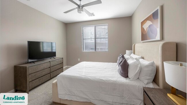 Photo - 402 W Lincoln St Unit 242