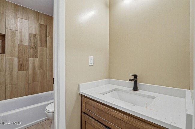 Photo - 6002 Pam McCall Ln Unit 5