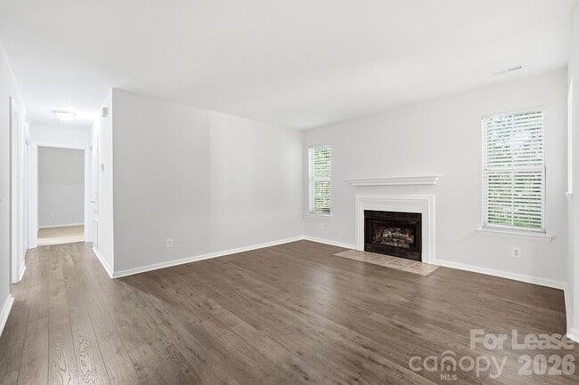 Photo - 6000 Gray Gate Ln