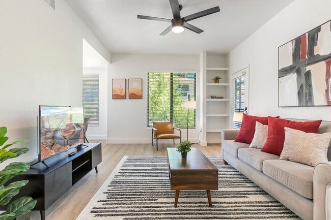 Photo - 15608 N 71st St Unit ID1035255P