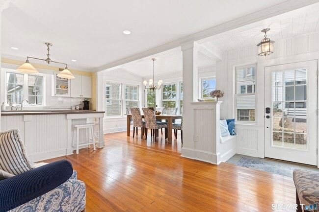 Photo - 218 Totoket Rd