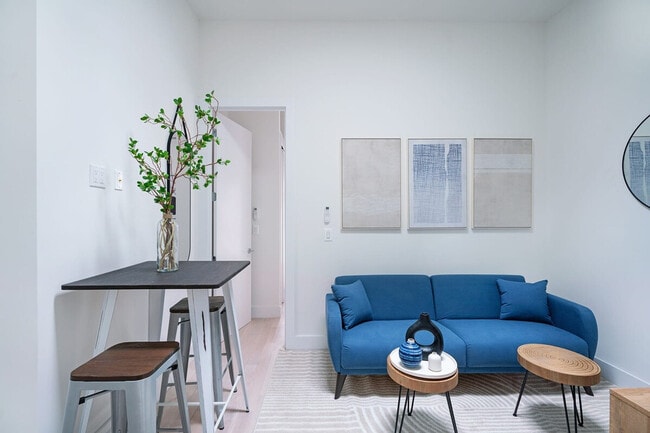 Photo - 515 W 48th St Unit SI ID1021968P