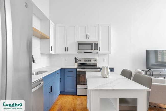 Photo - 31 Victor St Unit 211.1406460