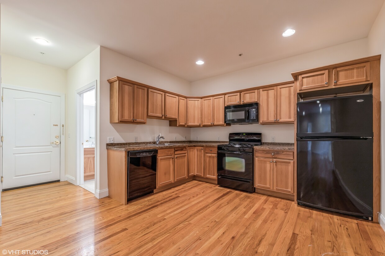 Floor Plan - 1 Bed / 1 Bath