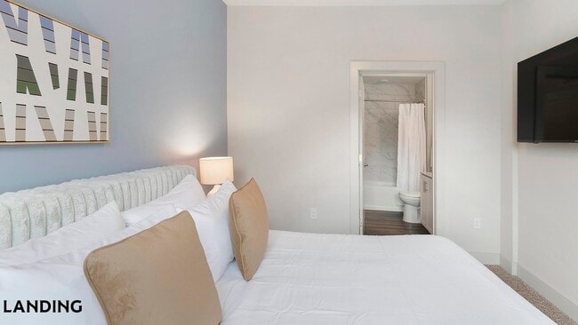 Photo - 5885 Lakehurst Dr Unit 2413