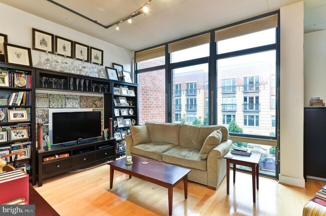 Photo - 520 John Carlyle St Unit 234