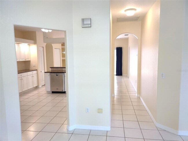 Photo - 5883 Monroe Rd