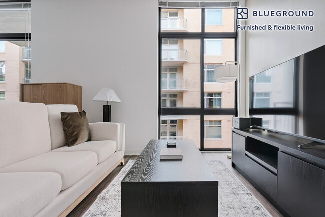 Photo - 4918 St Elmo Ave Unit FL16-ID1208