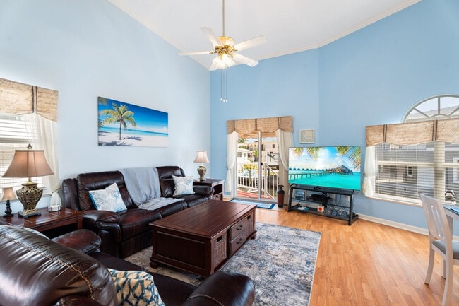 Photo - 1143 Nettles Blvd Unit SI ID1537524P