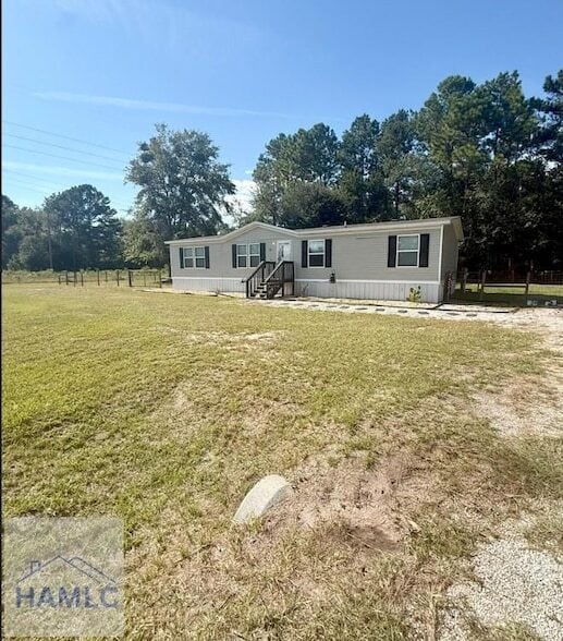 Photo - 45 Logan Ct SE