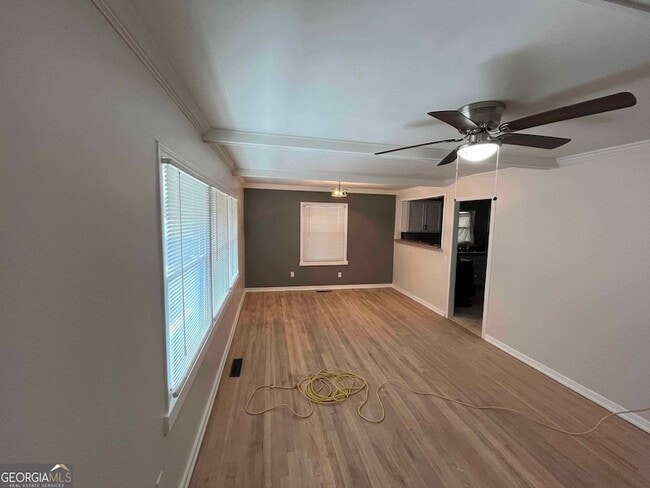 Photo - 1734 Cahoon St SW