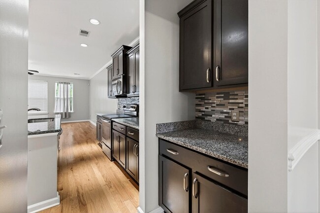 Photo - 194 Cypress Forest Dr