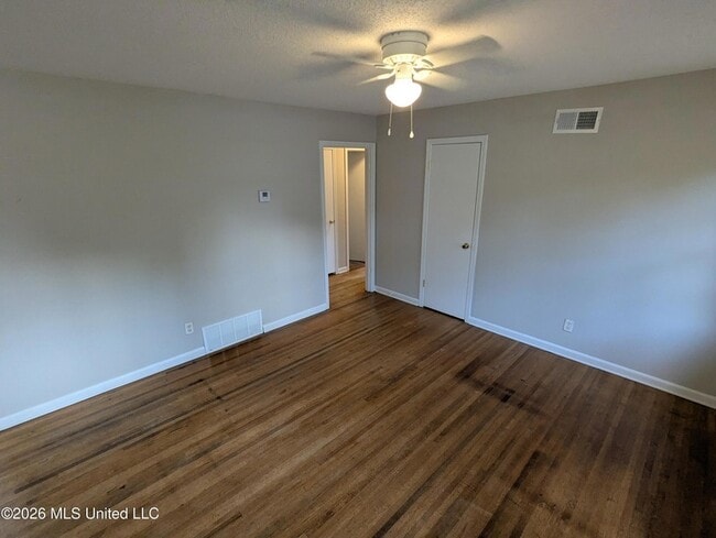 Photo - 1435 Vicksburg Dr