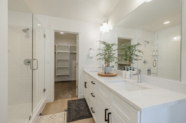 Photo - 408 S 680 E Unit ID1249845P