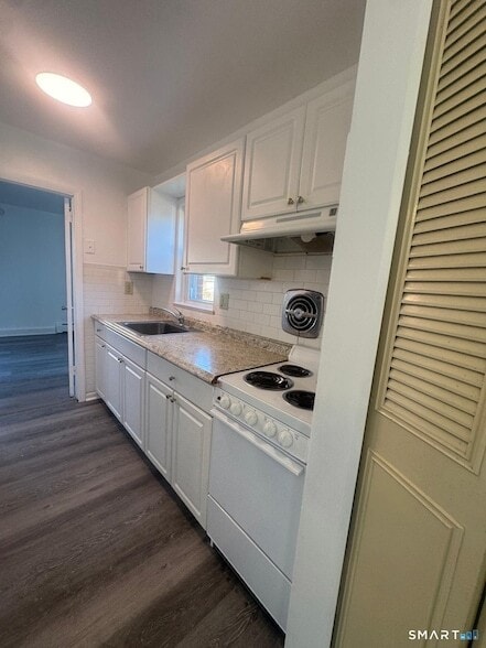 Building Photo - 190 Birdseye St Unit a9