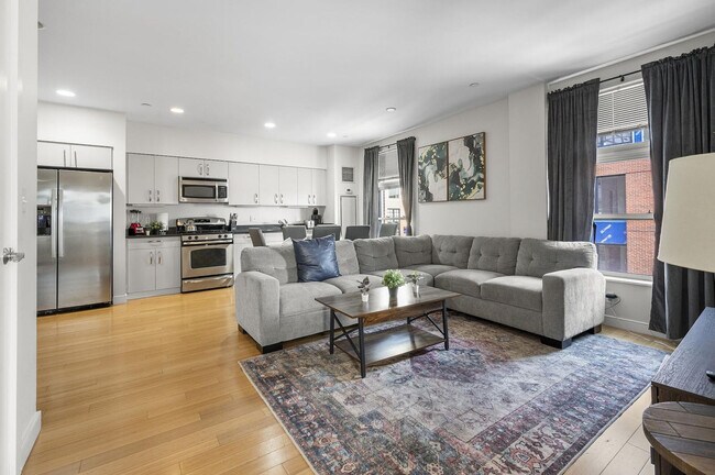 Building Photo - 601 Albany St Unit SI ID1240336P