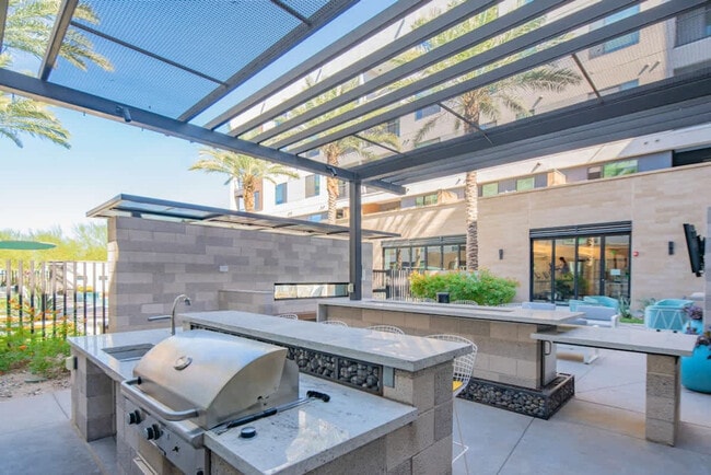 Photo - 701 W Rio Salado Pkwy Unit ID1263096P